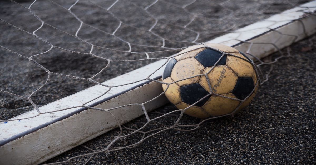 自主練におすすめのサッカーゴール 家でもシュート練習しよう Bluedrop Blog